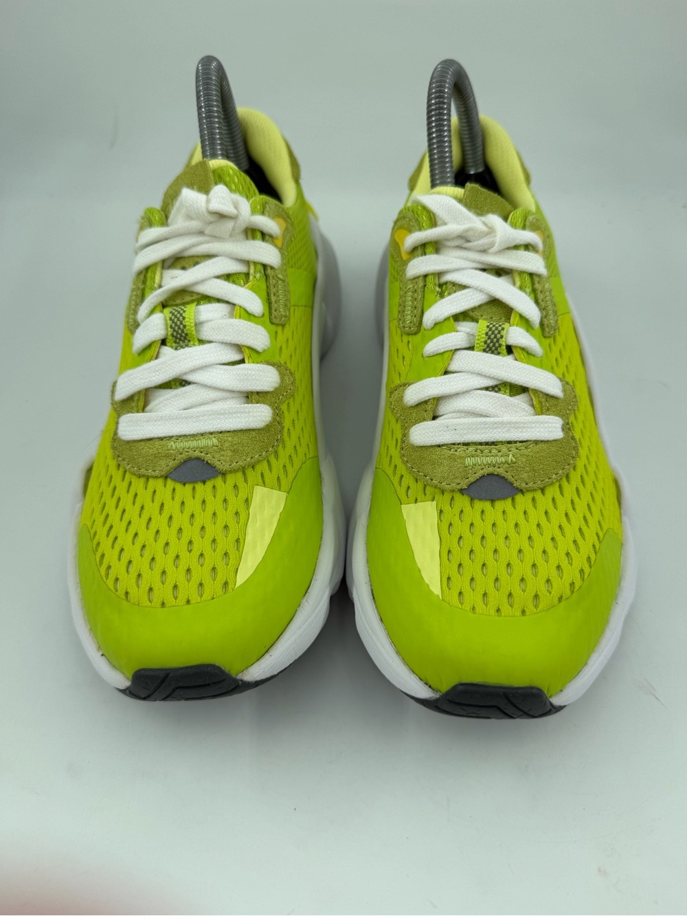 Sorel Women’s Kinetic RNEGD - SZ 7.5- Acid Green Lace-Up Sneakers Shoes - Picture 4 of 15